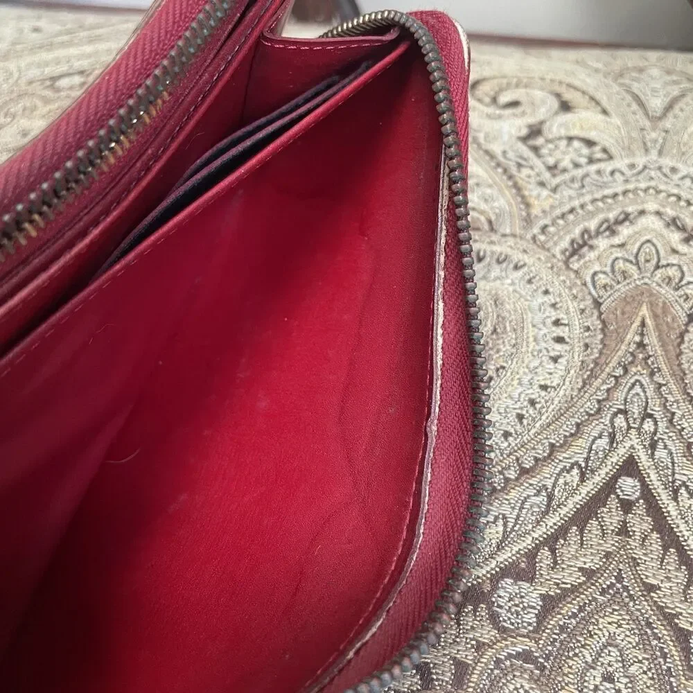 Louis Vuitton good please